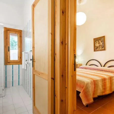 Daire Elegant Near The Tyrrhenian Sea Porto Istana
