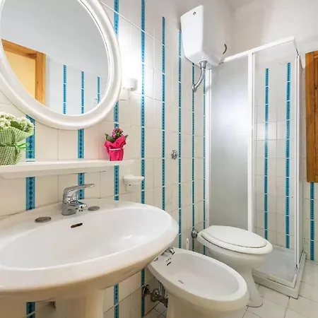 Elegant Near The Tyrrhenian Sea Daire